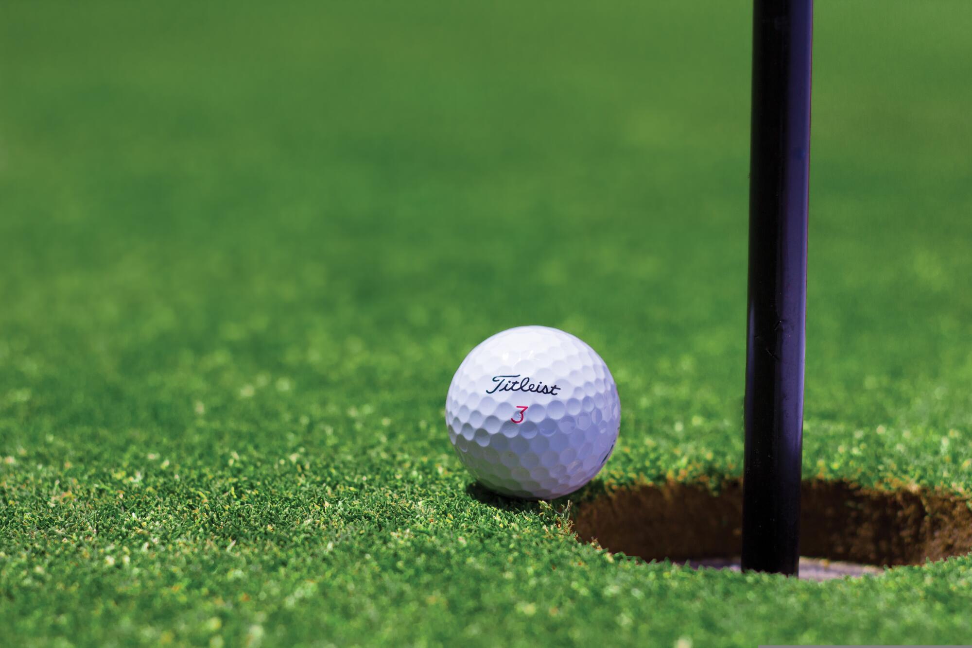 How Technology is Enhancing the Golf Experience in 2025